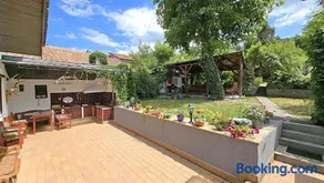 Casa Vanatorului - Image 2