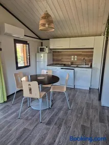 Chalet a louer avec piscine - Image 3