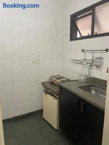Quarto e sala Localização ótima na opinião de 100% dos hóspedes - Image 3