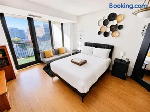 Executive Residence at National Landing, Metro, Pool, Sauna, Gym, Airport - Image 1