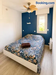 Apt Golfe Juan - 5min des plages - Parking privée - Piscine Rooftop - Image 5