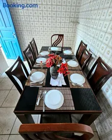 Casa espaçosa até 14 pessoas com estacionamento e a dois quarteirões do metrô Alto do ipiranga - Image 2