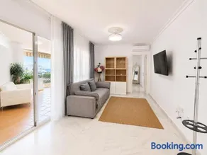 Mi Capricho, Beachfront Apartment - Image 2