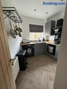 The Lounge Stay - Image 3
