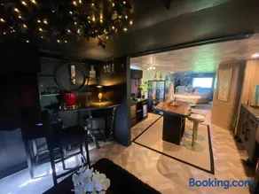 Simons Whody Hideaway - Image 2