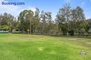 Pleasurelea Tourist Resort & Caravan Park - Image 2