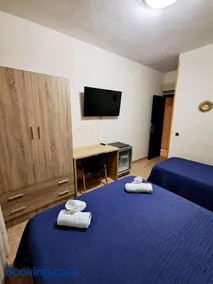 Hostal Doña María - Image 3