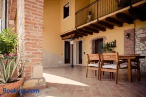 Casa Bassetto - Image 1