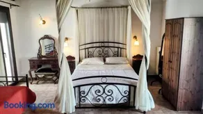 Agia Anna Apartments - Image 1