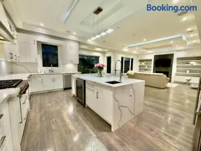 Modern Luxury Living - Image 1