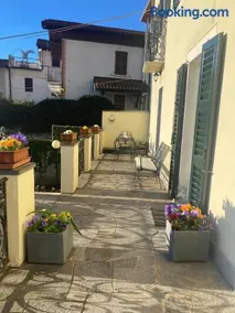Appartement avec terrasse et jardin | Vue panoramique | Plage à proximité - Image 1