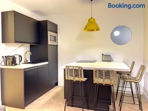 Appartement avec balcon Le nid doré - PLACE MORNY - Image 4