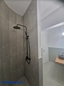 EM Luxury House Syros - Image 2