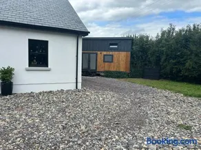 Carnuff Tiny home - Image 1