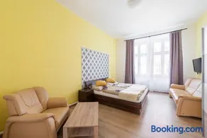 Spacious Apartment Děčín - Image 2