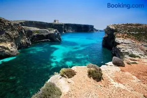 Front Row Malta - Enjoy Valletta Sunsets from this Seafront Home with 3 Bedrooms Overlooking Grand Harbour - Image 3
