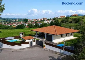 Villa Luna - Image 1