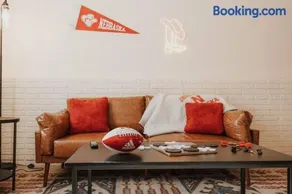 Scandinavian - Sports themed - Ping-Pong - Image 1