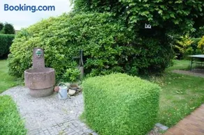 Jonnys - Image 4