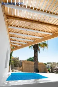 Tyche - Santorini Emporio Villas - Image 1