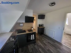 Gemütliche Wohnung mit großer Dachterrasse - Image 3