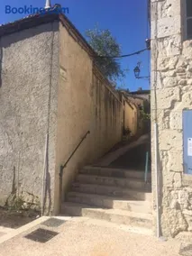 La maison des remparts - Image 1