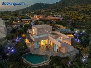 Is Molas Villas - Image 1