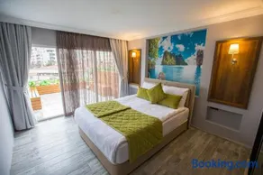 Double Bond Hotel Spa - Image 5