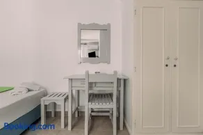 Hotel Selini - Image 2
