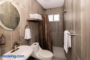 Acogedor condominio en el centro de San Carlos - Image 5