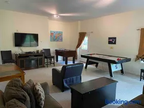 Bezzat Alpine & Lake Lodge - Image 2