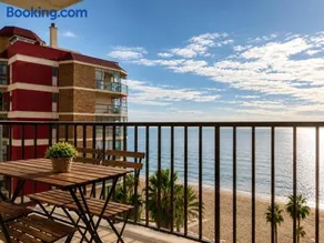 Apartamento frente al mar en Calpe con parking para 4 personas - Image 3
