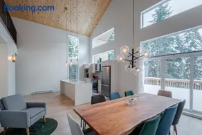 Chalet Odin - SPA, PISCINE, SAUNA partagés - Image 1