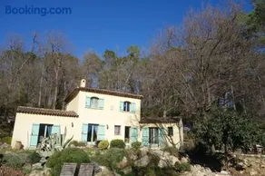Grand studio 30 m2 dans villa avec piscine proche de Valbonne - Image 1