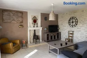 La Maison des Trois Lacs - Image 2