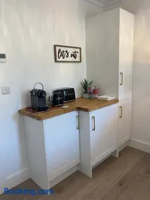 Watermark Luxury Accommodation - Image 4