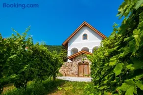Csendes Dűlő Szőlőbirtok Guesthouse Badacsonyörs - Image 2