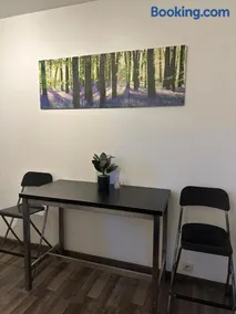 Apartment for 2 Near Expo, City Center - Image 4