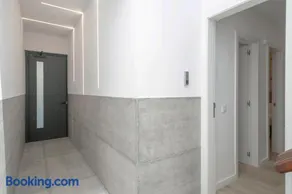 Boutique Plaza Catalonia Suites Cornellá - Image 2