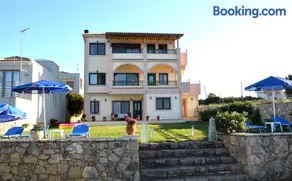 Betsis Apartments - Image 3