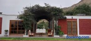 Las buganvilias - Image 1