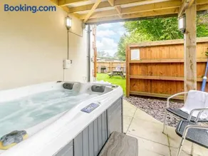 1 Bed in Callington oc-54344 - Image 2