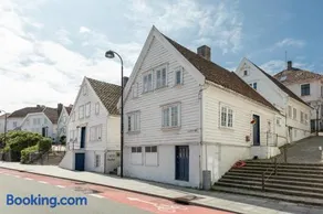 Historical apartments in the heart of the old town - Image 2