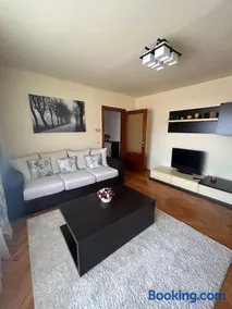 Apartament in Lugoj Gabriela - Image 1