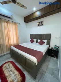Jannat Hotel & Restaurant - Image 2