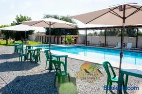 Hospedaje La Huega - Image 1