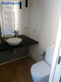 Apartamento nuevo y tranquilo con acceso independiente - Image 1