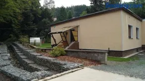 Apartamento apta para familias con terraza, barbacoa y jardín | Vistas a la montaña - Image 2