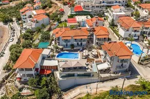 Panorama Apartments, Chrani - Image 1