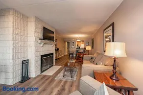 104B One Bedroom One Bath - Image 1